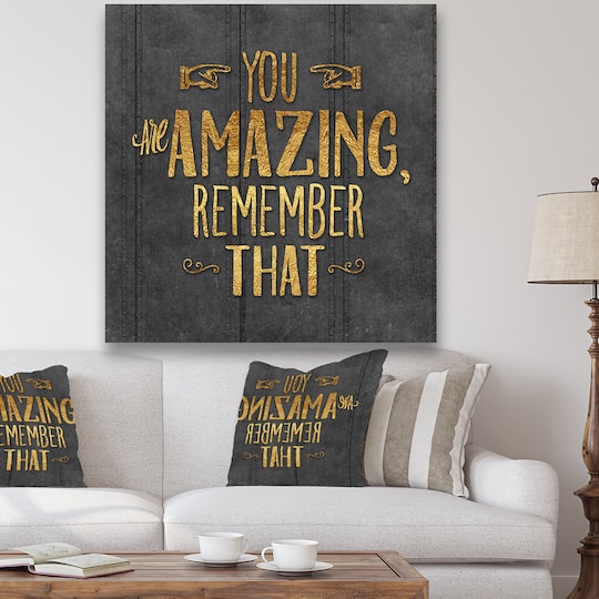Designart - Gold Amazing